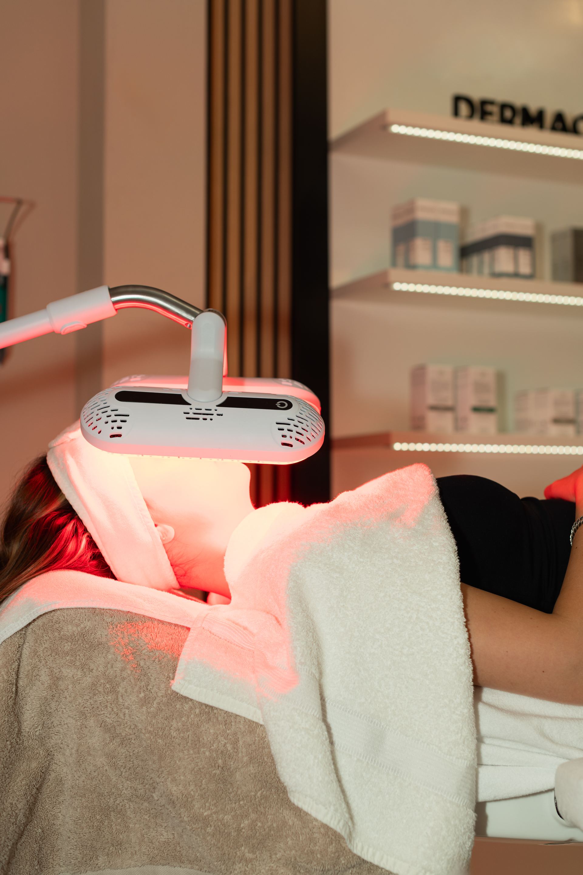 LED therapie bij Huidkliniek Akersloot